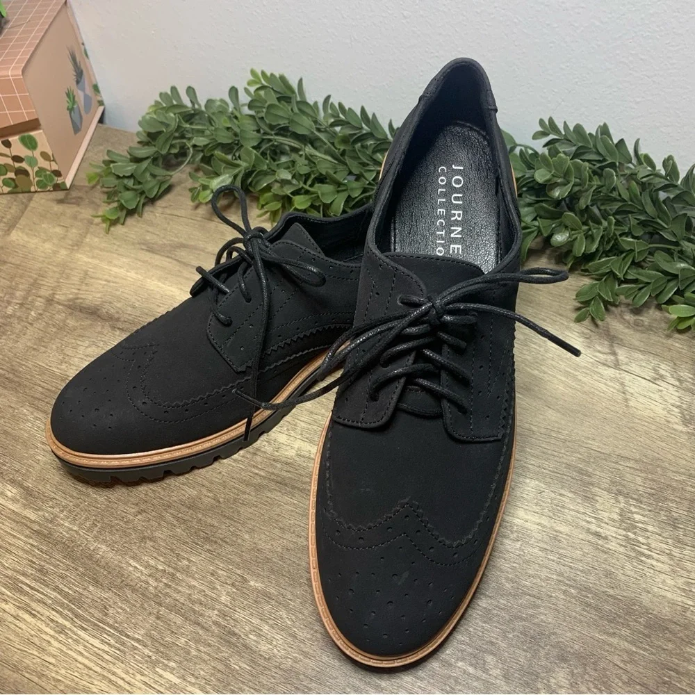 CLAUDIYA OXFORD LOAFER FLATS Ladies Size 9.5 Black Suede